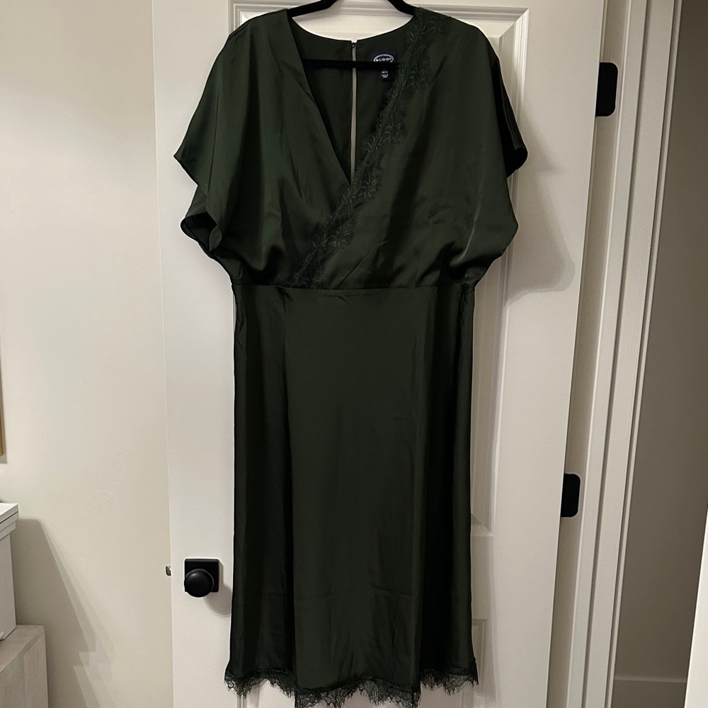 Green satin and lace dress xl